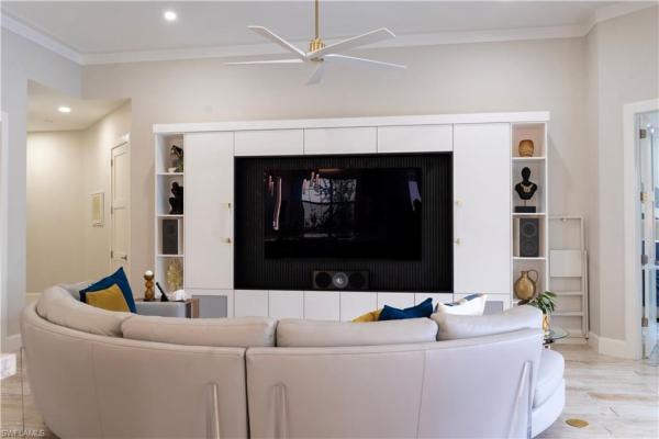 Verona Walk, 7658 Sicilia Ct, Naples, Florida 34114, image 2