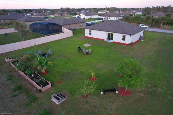 836 Youngreen Dr, Fort Myers, Florida 33913, image 1