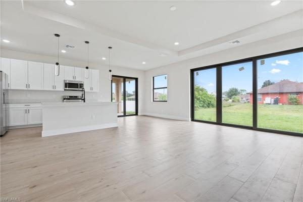2704 SW 37th St, Lehigh Acres, Florida 33976, image 3