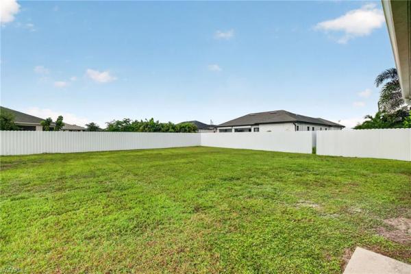 Cape Coral Residential, 842 2nd St, Cape Coral, Florida 33993, image 1