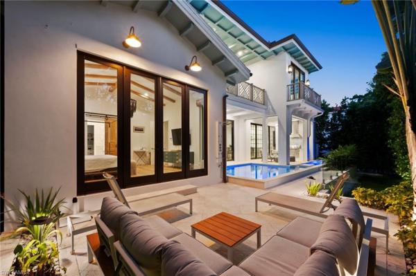 Olde Naples, 1140 S 8th St, Naples, Florida 34102, image 1