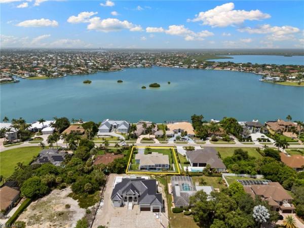Marco Beach, 1631 Copeland Dr, Marco Island, Florida 34145, image 3