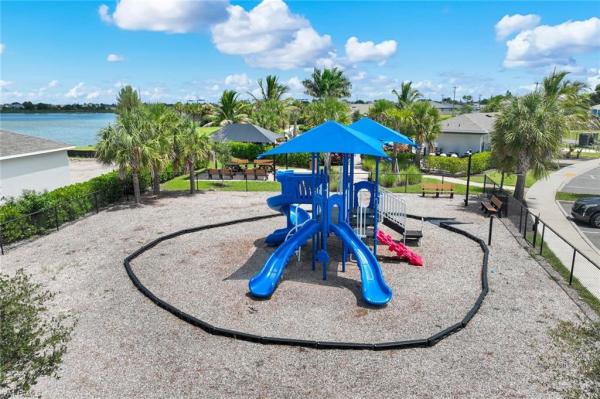 Stonewater, 950 Stonewater Lake Ter, Cape Coral, Florida 33993, image 3