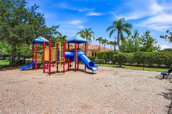 Waterways Of Naples, 661 Grand Rapids Blvd, Naples, Florida 34120, image 2