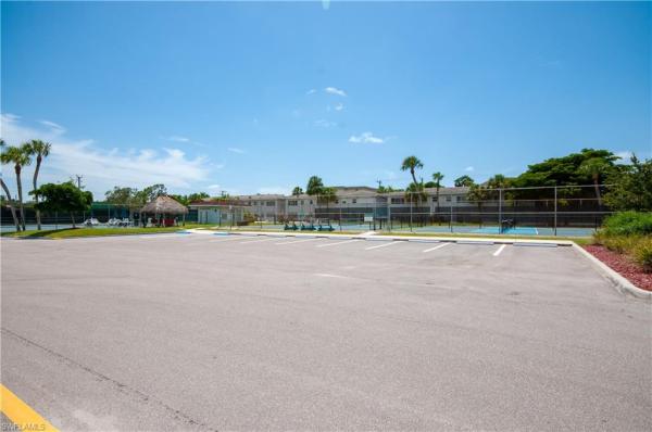 5 W High Point Cir #104, Naples, Florida 34103, image 1