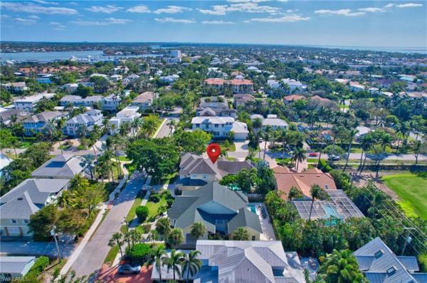 Olde Naples, 687 S 9th Ave, Naples, Florida 34102, image 1