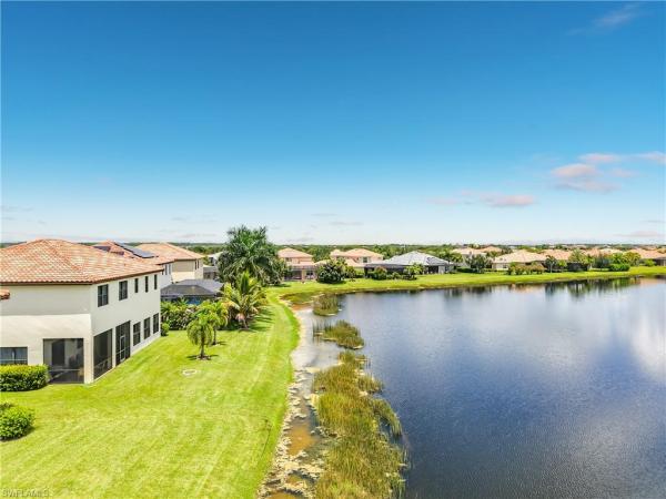 5024 Milano St, Naples, Florida 34142, image 2