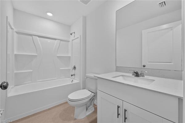 17101 Pompeii Way, North Fort Myers, Florida 33917, image 2