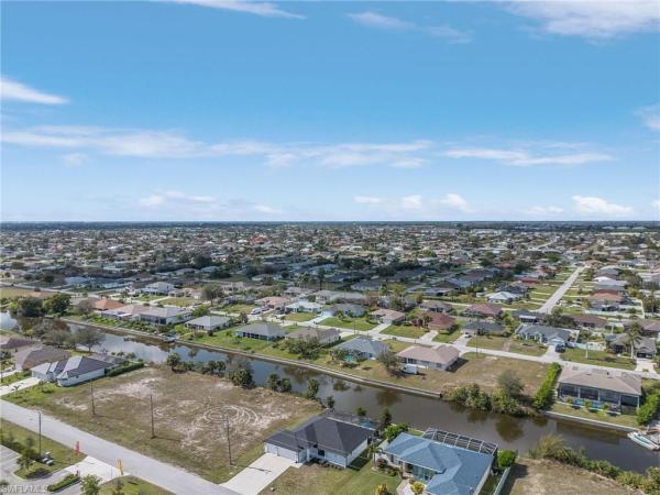 Cape Coral Residential, 3302 8th Pl, Cape Coral, Florida 33914, image 3