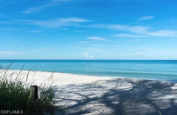 7818 Great Heron Way #303, Naples, Florida 34104, image 2
