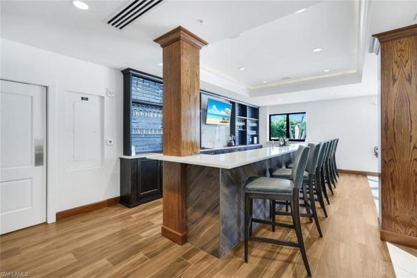 6075 Pelican Bay Blvd #104, Naples, Florida 34108, image 3
