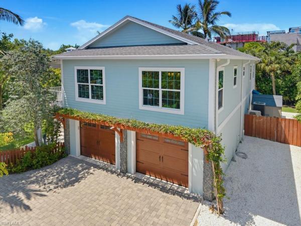 Inomah, 2023 Mills Ln, Naples, Florida 34112, image 1
