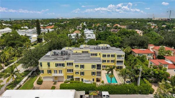 Sandy Cay At Olde Naples, 300 S 3rd Ave #3, Naples, Florida 34102, image 2
