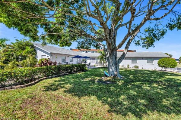 34 6th St, Naples, Florida 34134, image 1