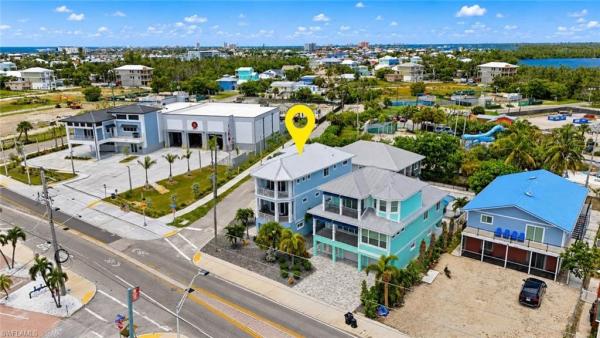 Winklers, 2601 Estero Blvd, Fort Myers Beach, Florida 33931, image 1