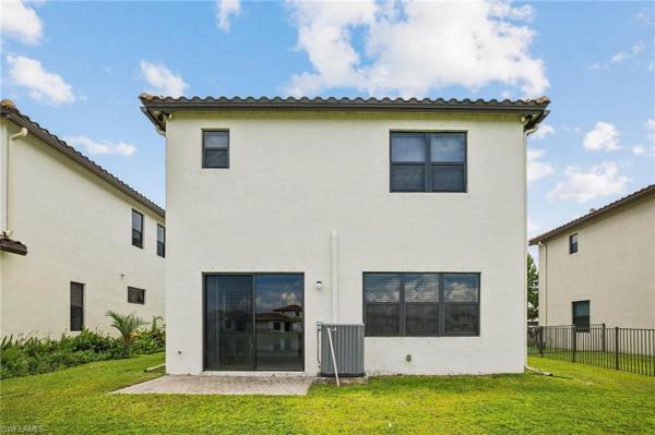 5637 Agostino Way, Naples, Florida 34142, image 3