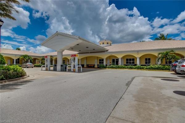 VillageWalk Of Bonita Springs, 15500 Orlanda Dr, Bonita Springs, Florida 34135, image 3