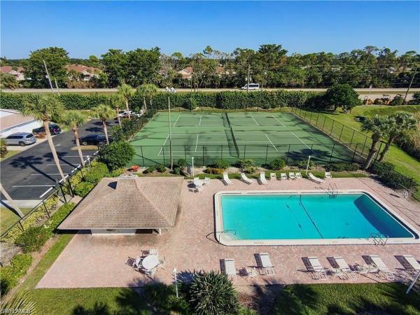 9580 Victoria Ln #104, Naples, Florida 34109, image 1