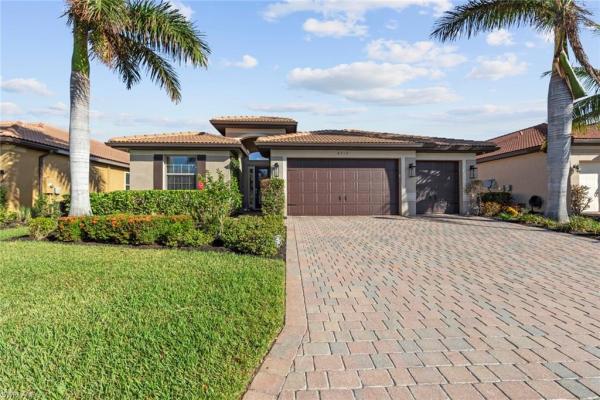 Westwood Place, 8712 Westwood Oaks Pl, Fort Myers, Florida 33908, image 1