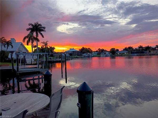 Lochmoor Waterway Estates, 1802 Lakeview Blvd, North Fort Myers, Florida 33903, image 1