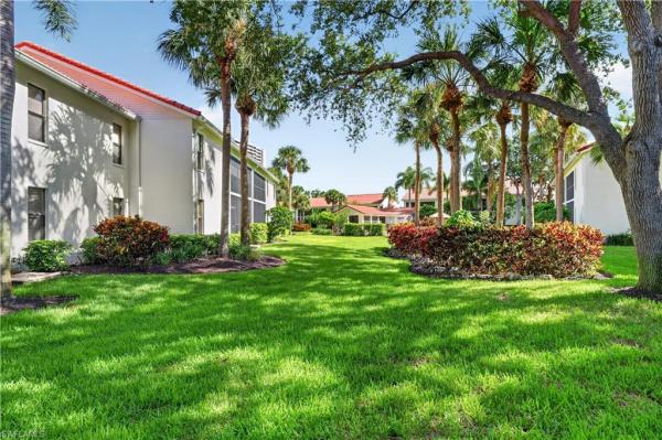 599 Serendipity Dr, Naples, Florida 34108, image 3