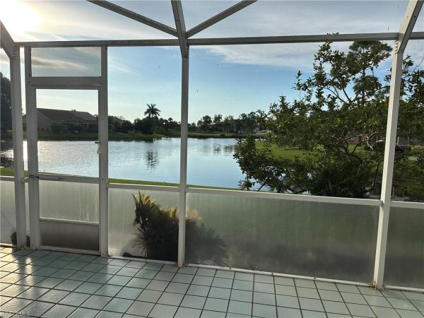 Tanglewood, 561 Saint Andrews, Naples, Florida 34113, image 2