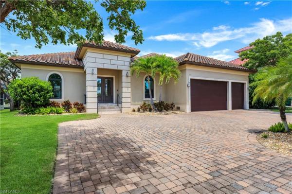 Marco Beach, 1050 San Marco Rd, Marco Island, Florida 34145, image 2