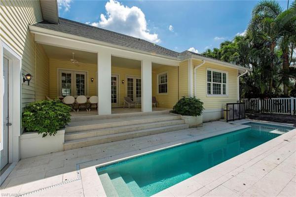 Olde Naples, 860 S 7th St, Naples, Florida 34102, image 1
