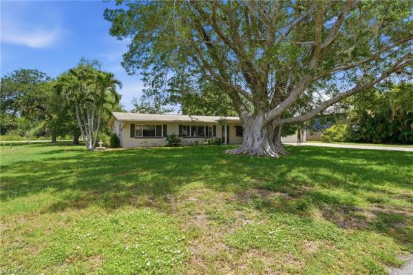River Manor, 55 Aqua Ln, North Fort Myers, Florida 33903, image 1
