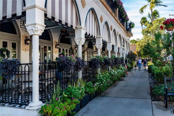 451 Bayfront Pl #5405, Naples, Florida 34102, image 3