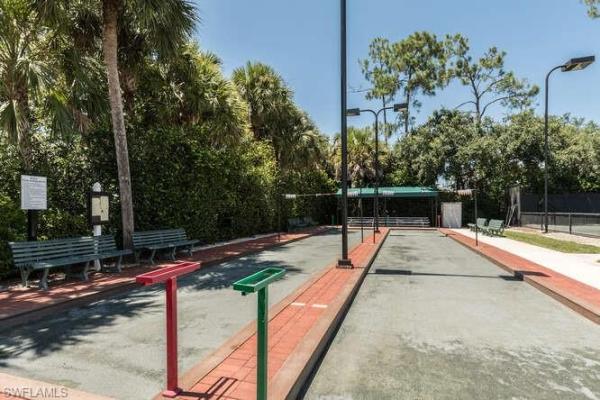 5300 Andover Dr #202, Naples, Florida 34110, image 2