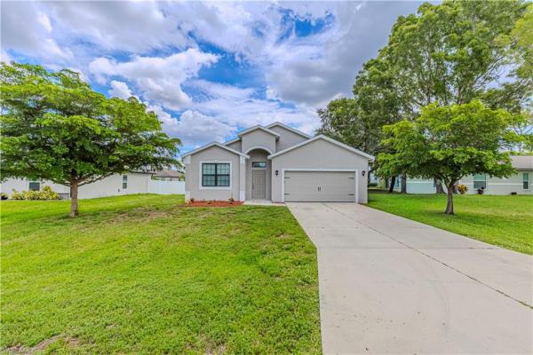 Cape Coral Residential, 819 14th Pl, Cape Coral, Florida 33991, image 2