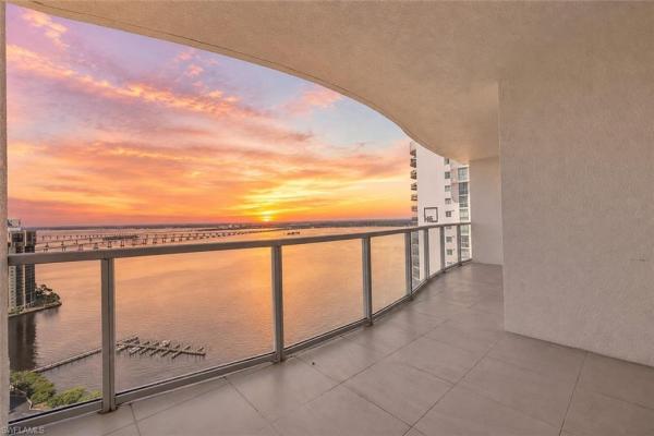 3000 Oasis Grand Blvd #2802, Fort Myers, Florida 33916, image 1