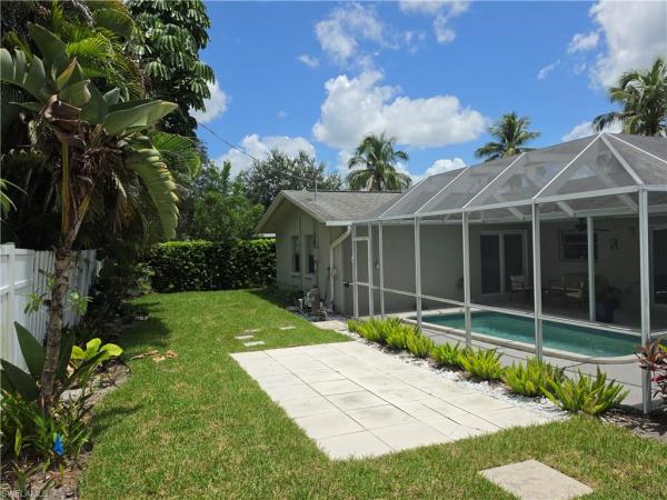 Westlake, 1363 Woodridge Ave, Naples, Florida 34103, image 2