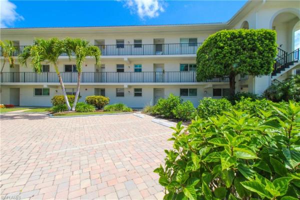 41 S High Point Cir #303, Naples, Florida 34103, image 1