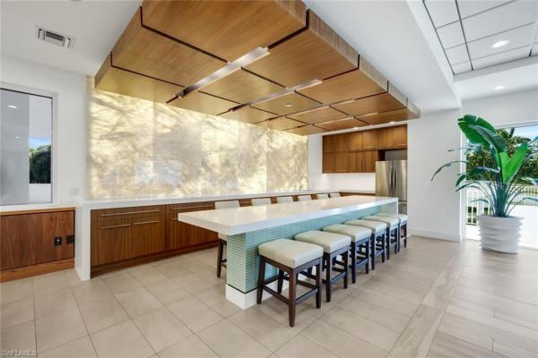 6361 Pelican Bay Blvd #402, Naples, Florida 34108, image 3
