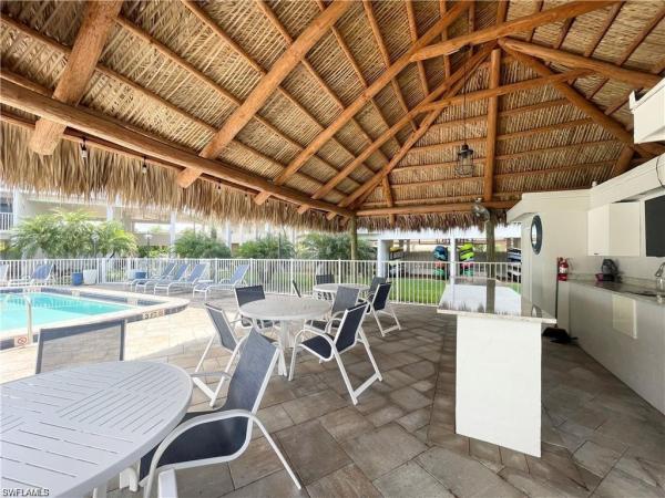 12945 Vanderbilt Dr #306, Naples, Florida 34110, image 1