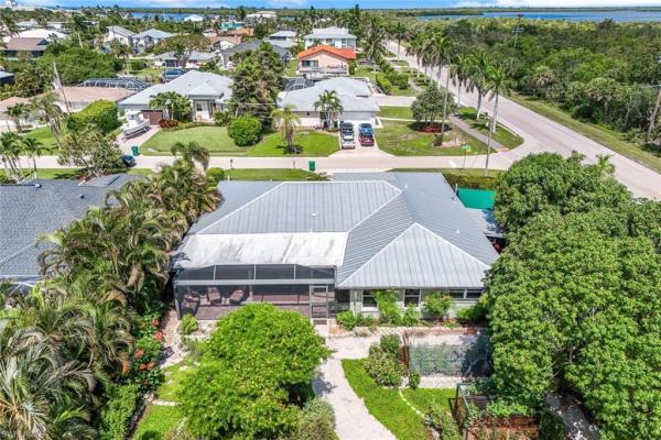 Isles Of Capri, 401 Panay Ave, Naples, Florida 34113, image 3