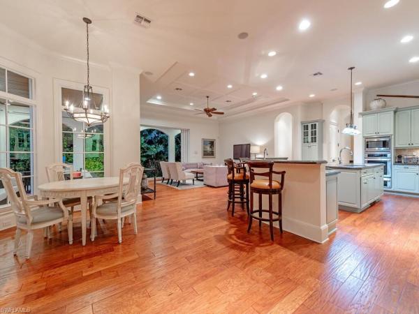 Olde Naples, 155 S 20th Ave, Naples, Florida 34102, image 3