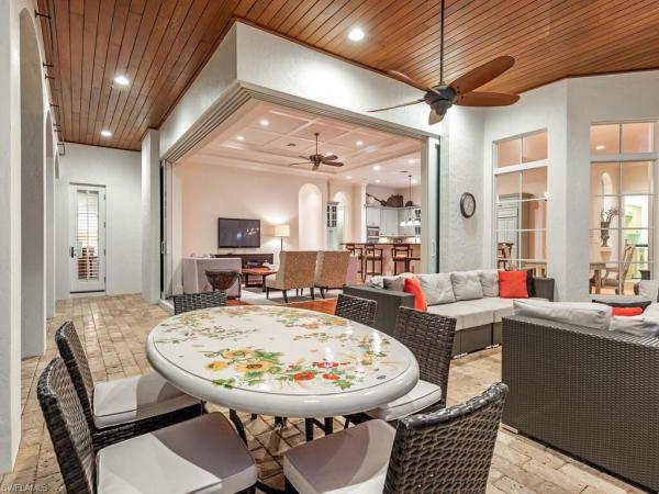 Olde Naples, 155 S 20th Ave, Naples, Florida 34102, image 1