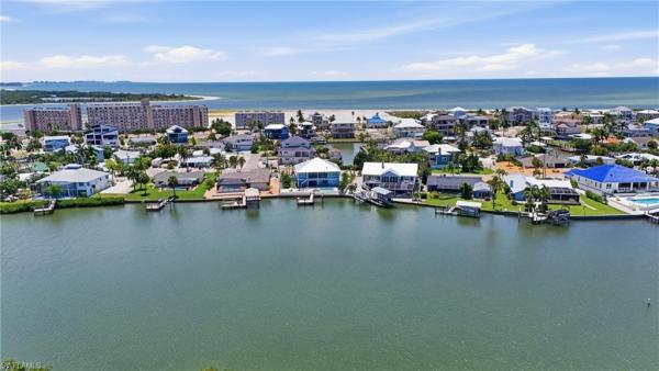 Manatee Bay At Waterside, 4182 Bay Beach Ln #754, Fort Myers Beach, Florida 33931, image 2