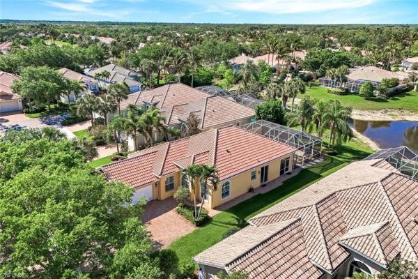 VillageWalk Of Bonita Springs, 28032 Eagle Ray Ct, Bonita Springs, Florida 34135, image 3