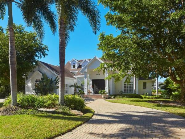 Port Royal, 2750 Treasure Ln, Naples, Florida 34102, image 1