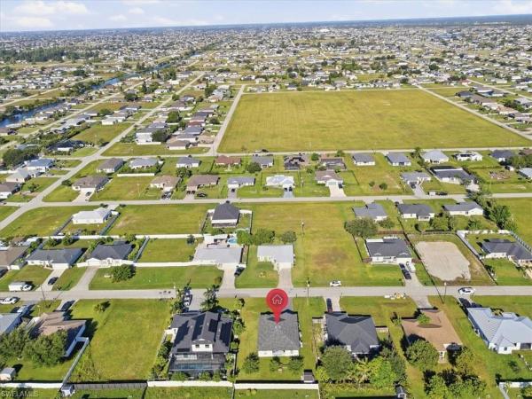 Cape Coral Residential, 2105 5th Ave, Cape Coral, Florida 33909, image 2
