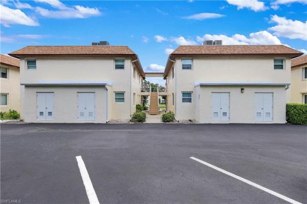 Harbor Lakes Of Naples, 1155 Sandpiper St #D8, Naples, Florida 34112, image 1
