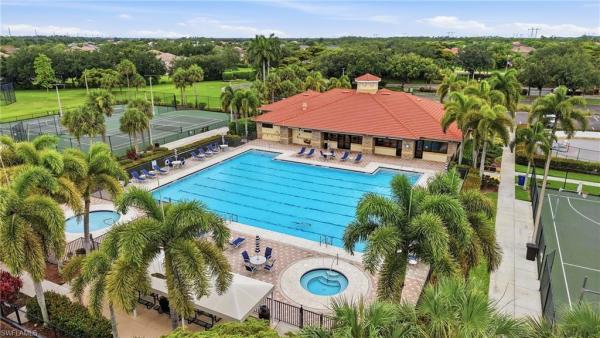 12615 Gemstone Ct, Fort Myers, Florida 33913, image 3