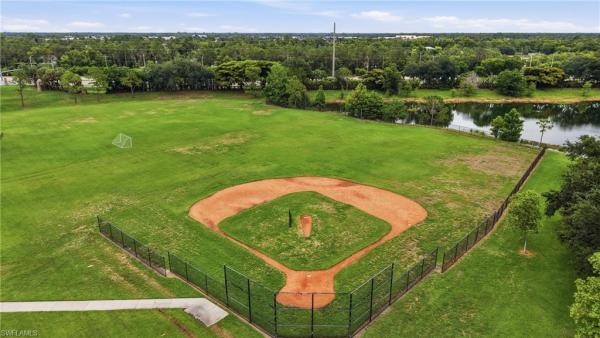 12615 Gemstone Ct, Fort Myers, Florida 33913, image 2