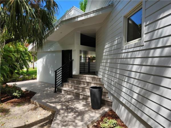 Rock Harbor, 1195 Mockingbird Ln, Naples, Florida 34104, image 1