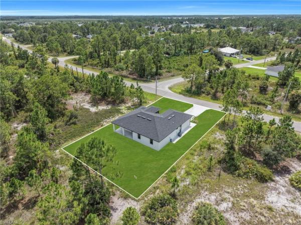 Lehigh Acres, 1003 Elgin St, Lehigh Acres, Florida 33974, image 1
