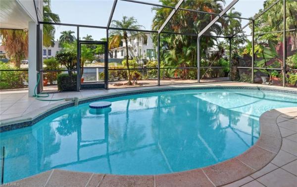 Aqualane Shores, 660 S 14th Ave, Naples, Florida 34102, image 1